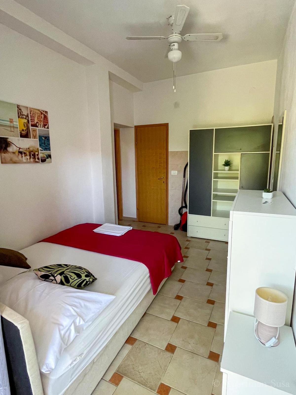 Апартаменти Apartman Ana Водице Екстер'єр фото